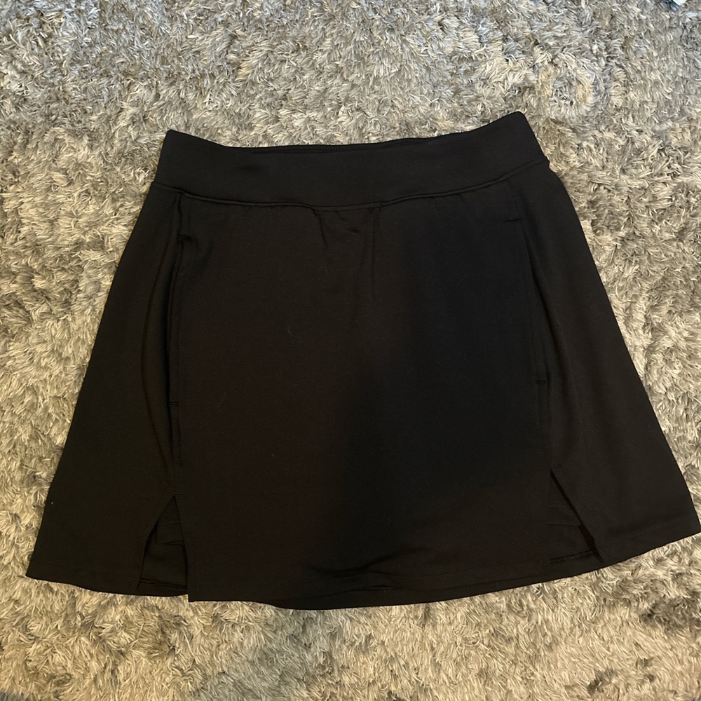 All in Motion Black Skirt with built in shorts. XS